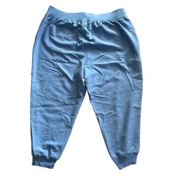 Figs | Zamora Jogger Scrub Pants - Picture 3 of 14